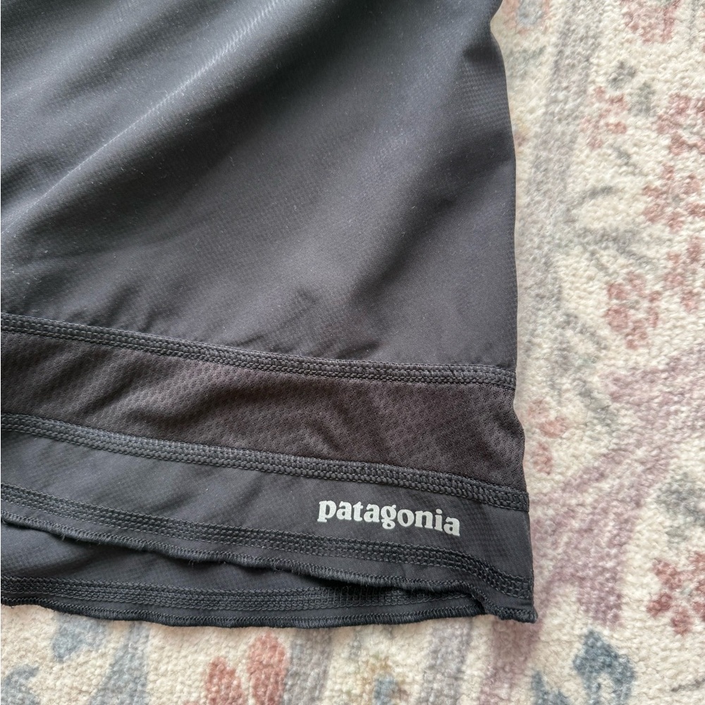 Patagonia Fleetwith Athletic Skort | Women’s Small | Mini Skirt - Picture 2 of 6